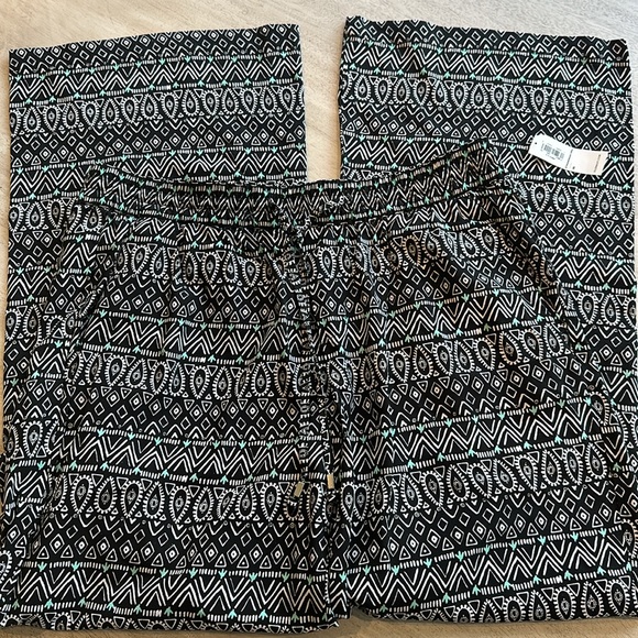 Old Navy Pants - New Old Navy Pants Medium